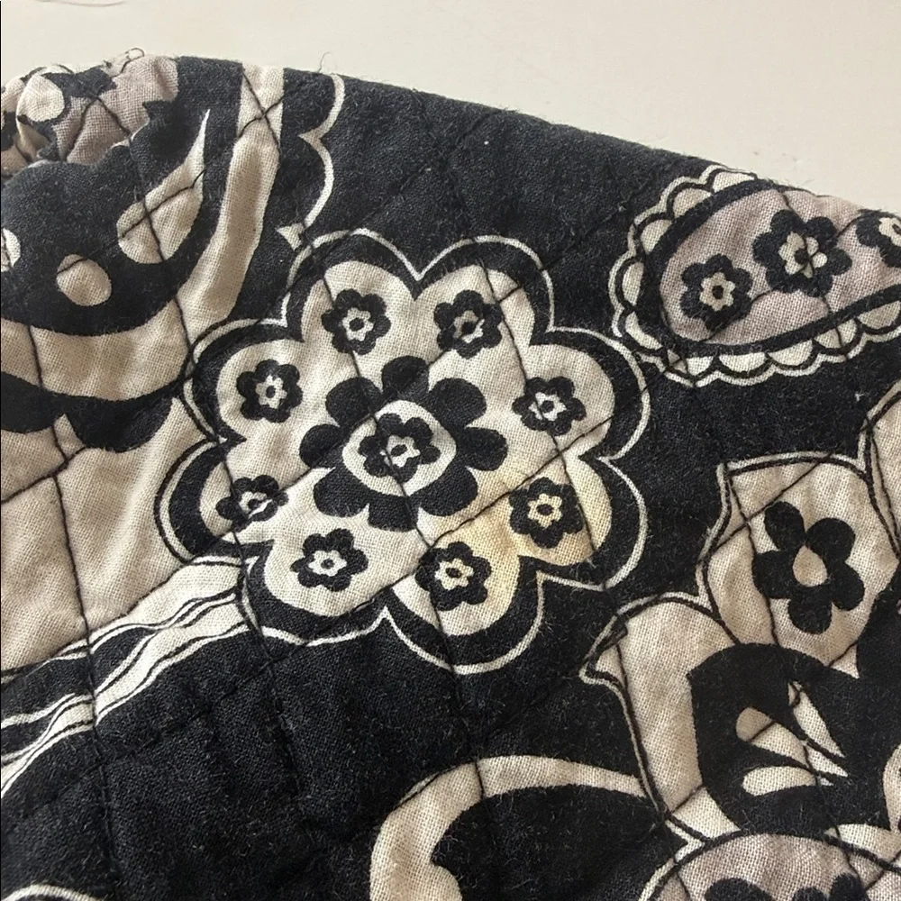Vera Bradley RETIRED Midnight Paisley Cosmetic / Makeup Bag